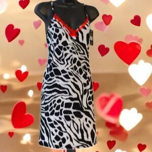 New with Tag Just Love Sexy Animal Print Sleeping Intimate Size Large